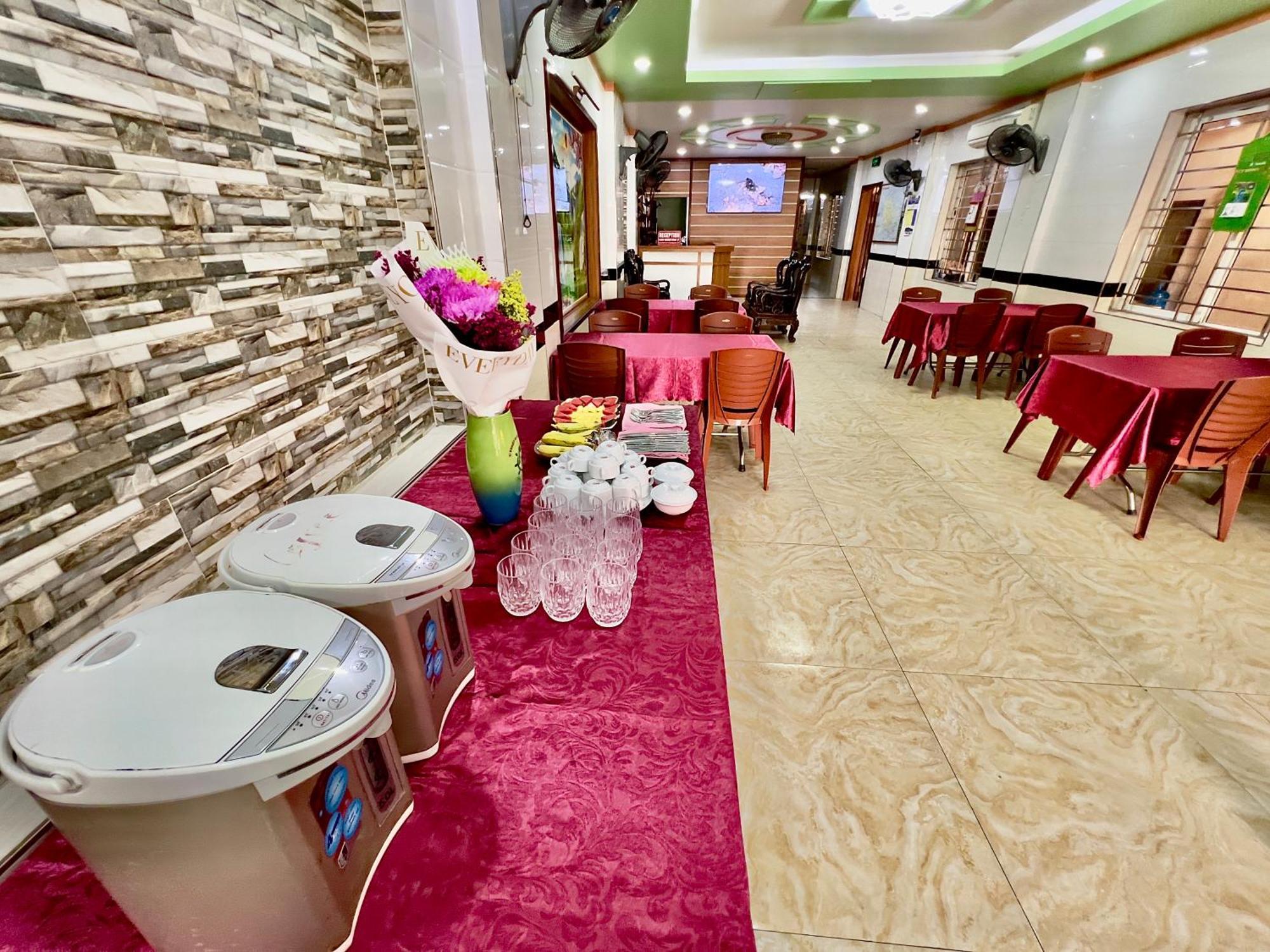 Manh Vuong Hotel Catba Dong Khe Sau Zewnętrze zdjęcie