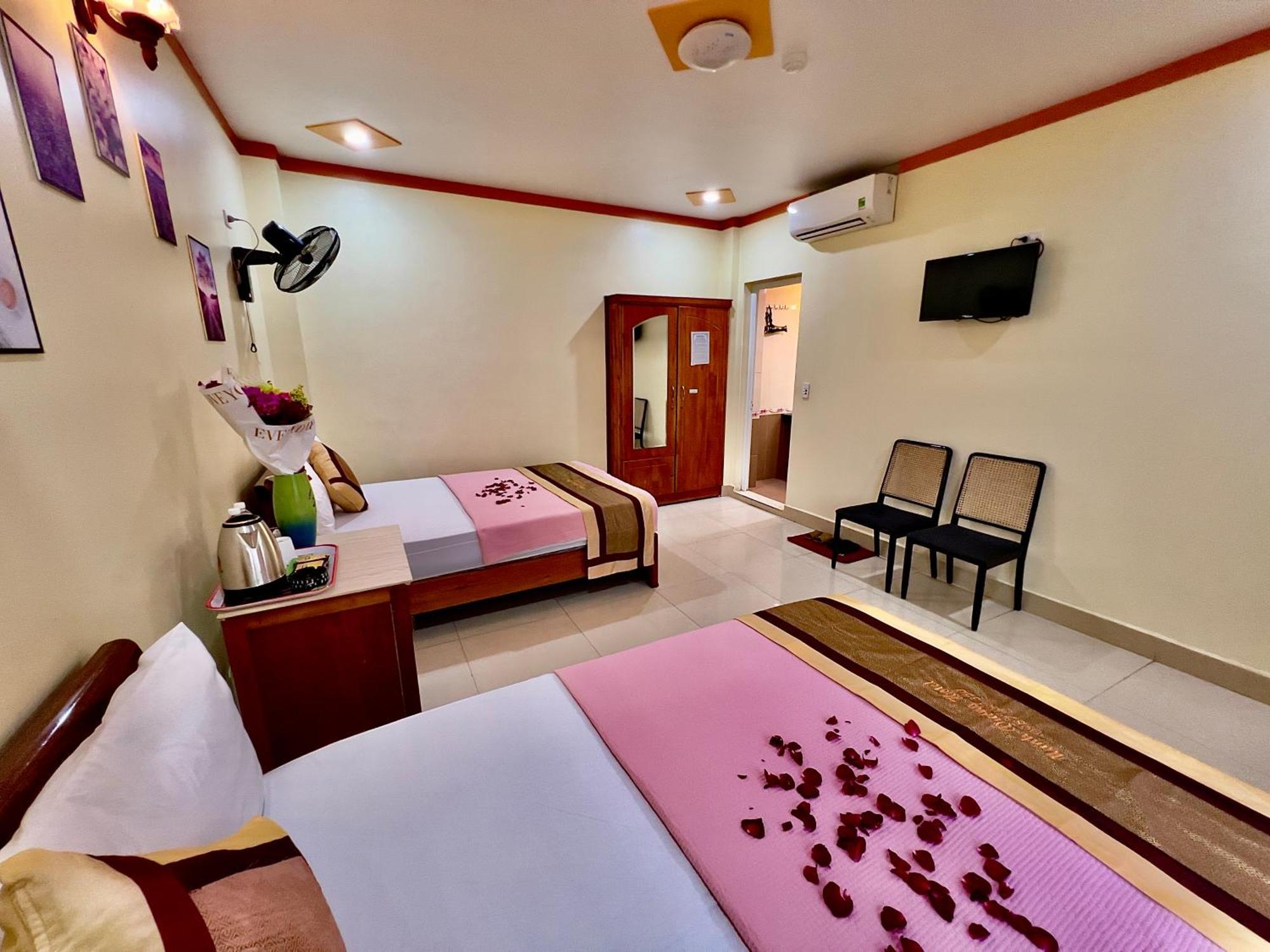 Manh Vuong Hotel Catba Dong Khe Sau Zewnętrze zdjęcie