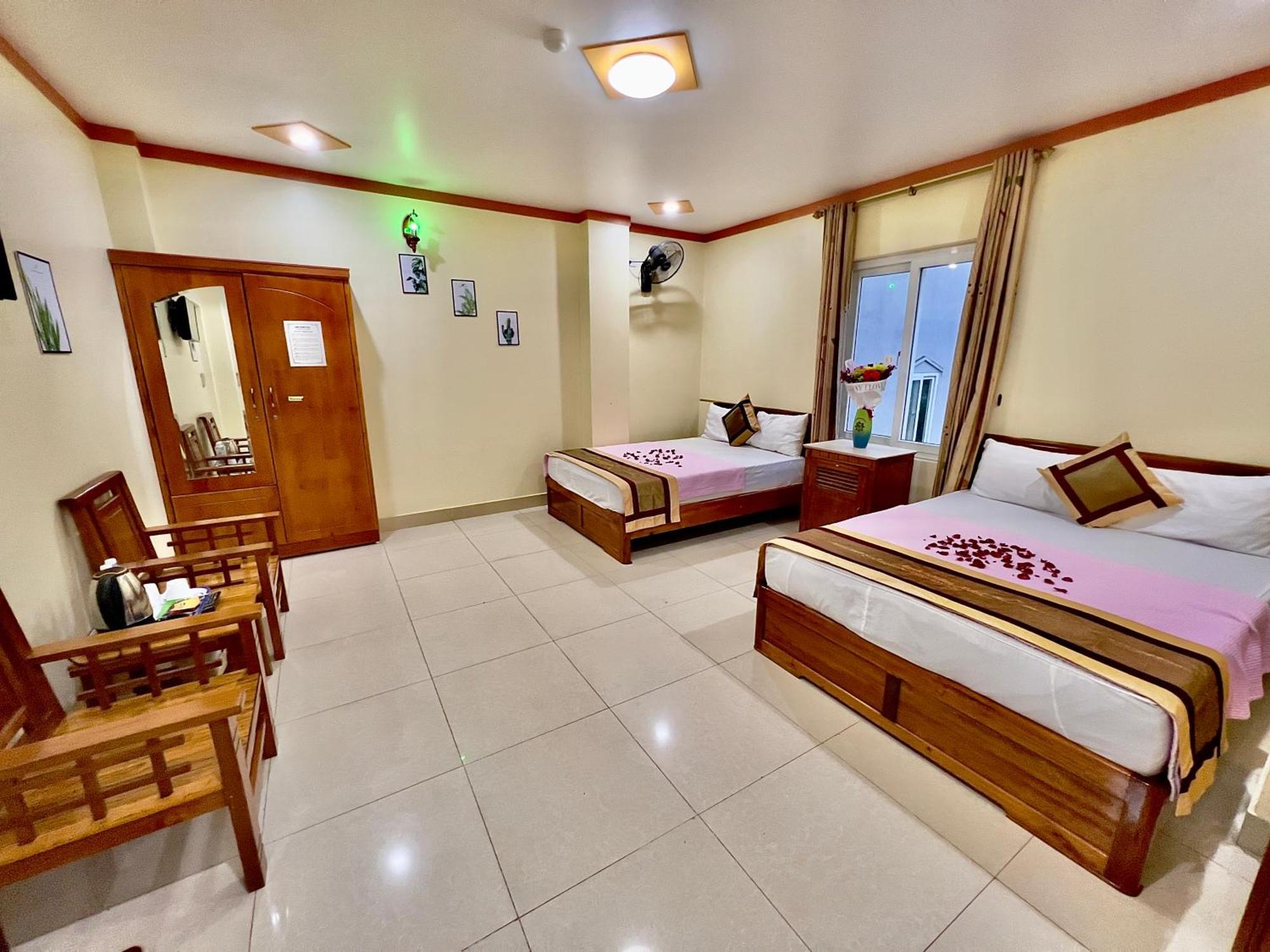 Manh Vuong Hotel Catba Dong Khe Sau Zewnętrze zdjęcie