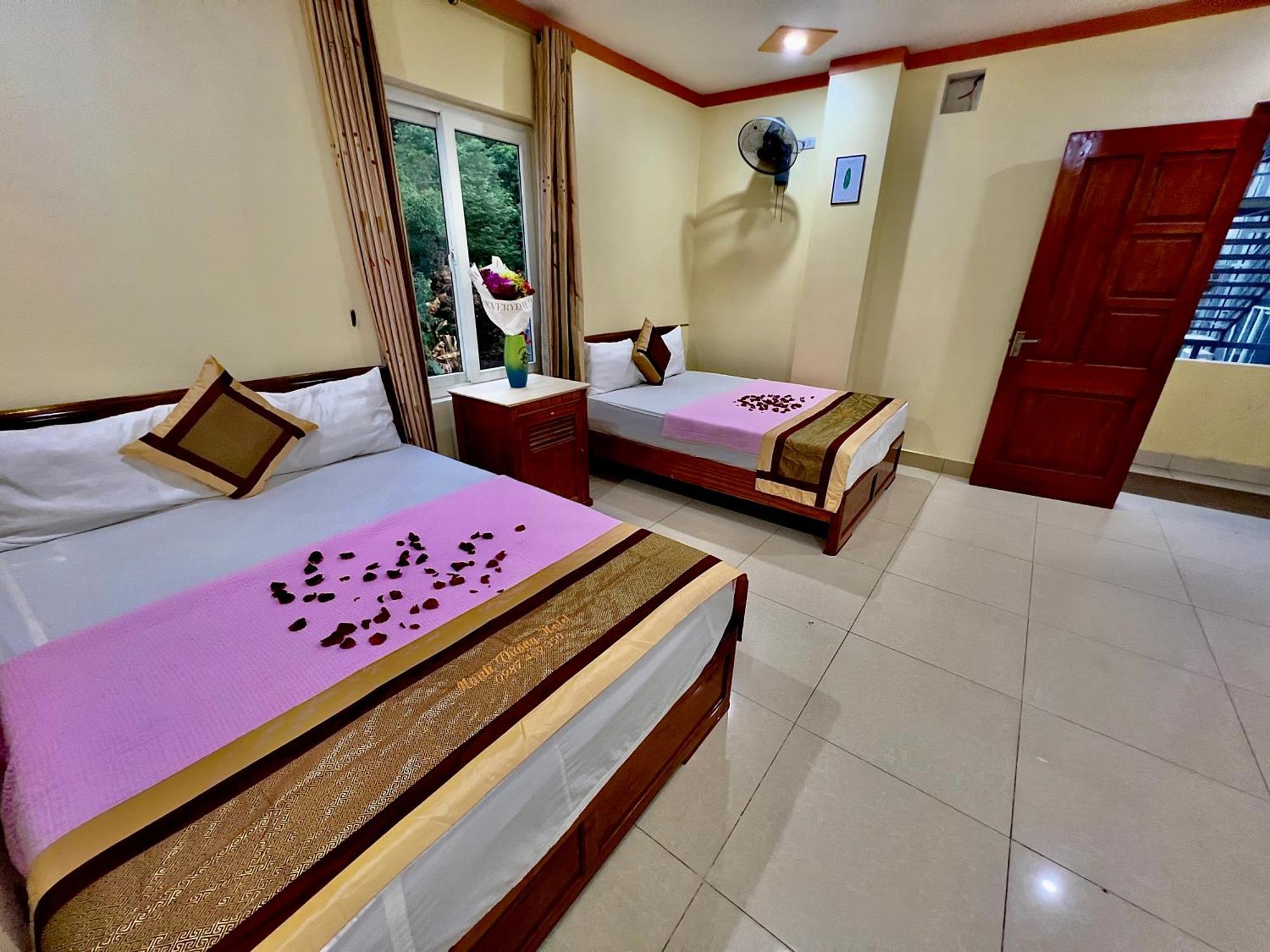 Manh Vuong Hotel Catba Dong Khe Sau Zewnętrze zdjęcie